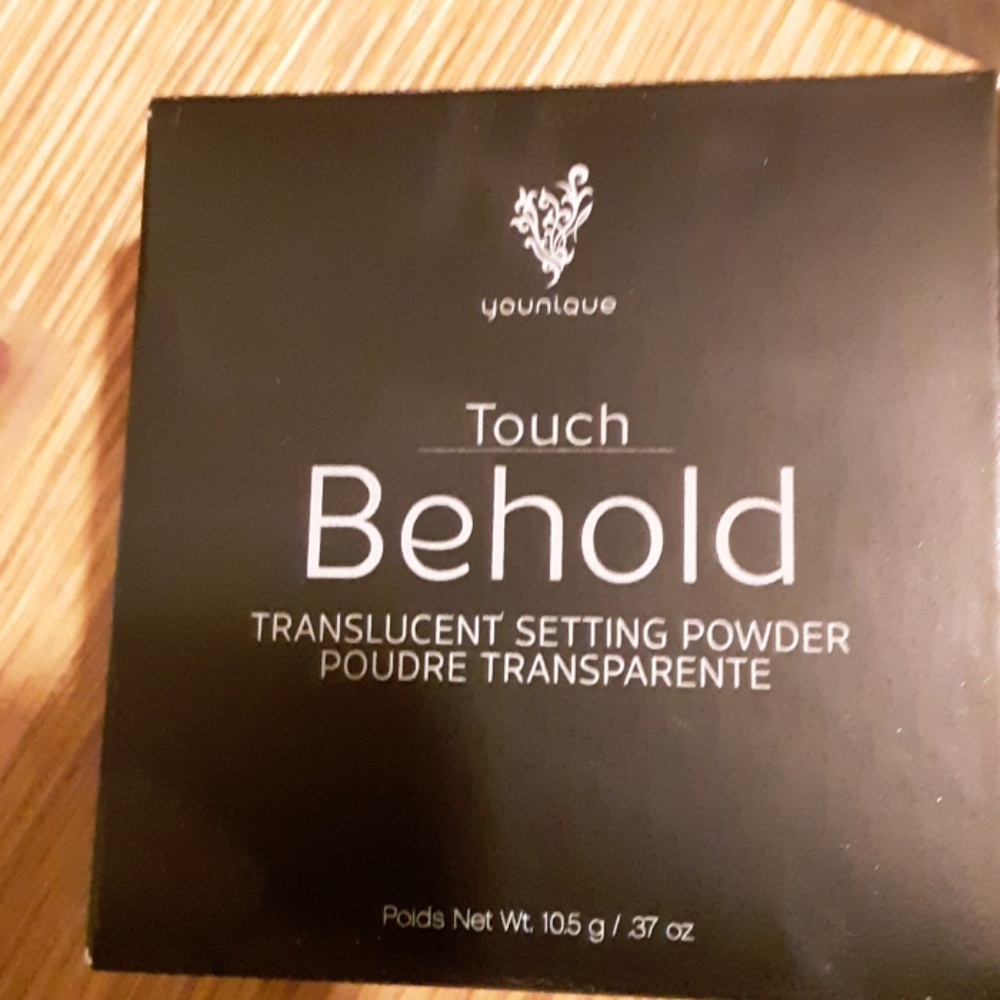 Younique setting powder authentic